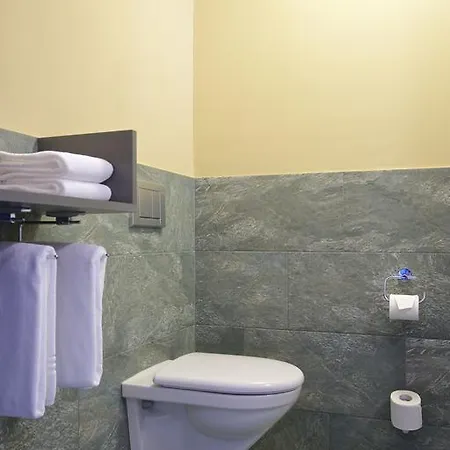 ロッジ Al Vadret Swisslodge *