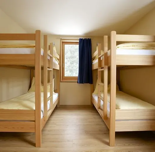 Alojamento de Turismo Selvagem Al Vadret Swisslodge Pontresina